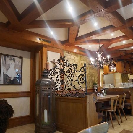 Gasthaus-Hotel Faltermaier Eicherloh Kültér fotó