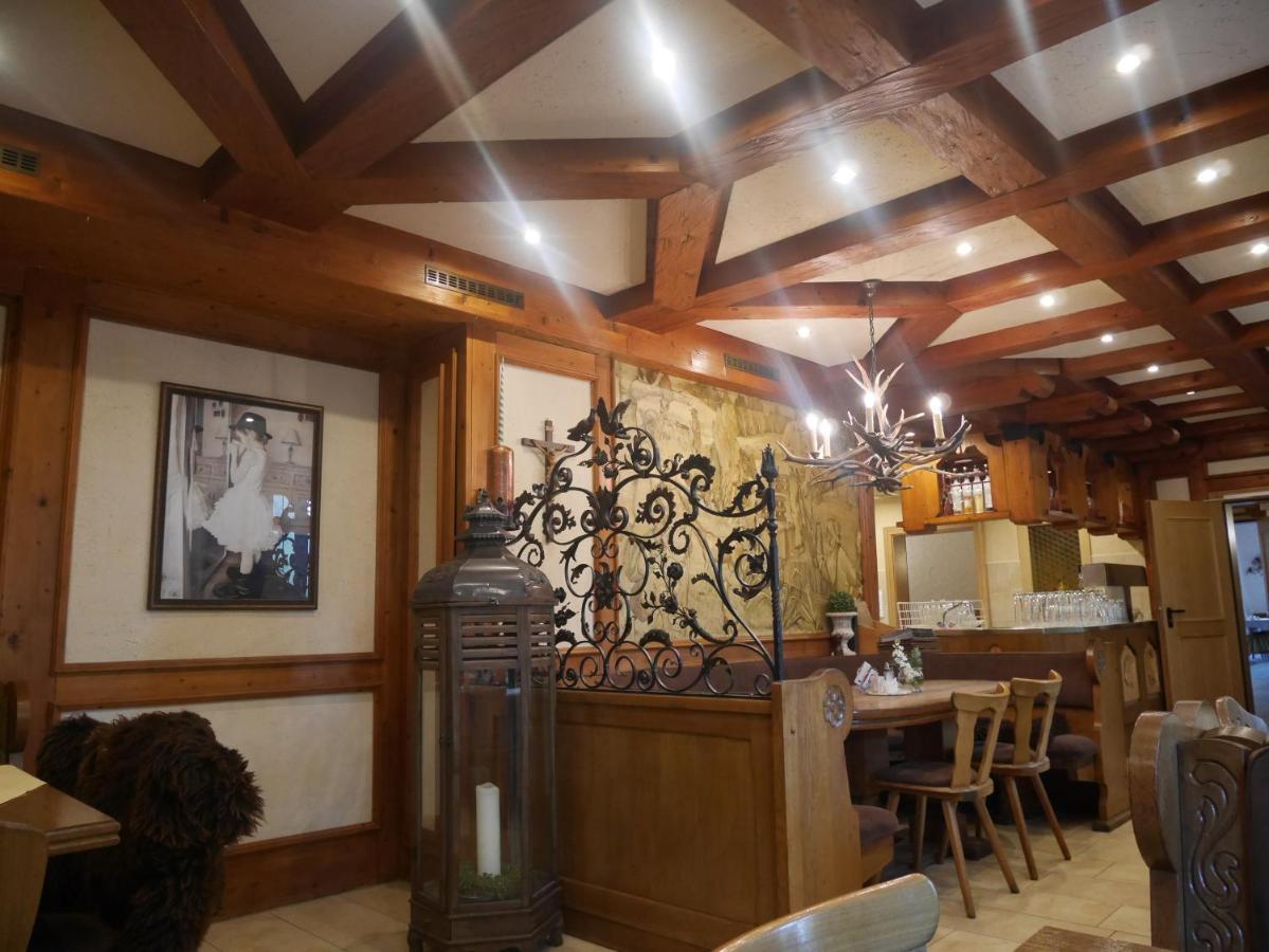 Gasthaus-Hotel Faltermaier Eicherloh Kültér fotó